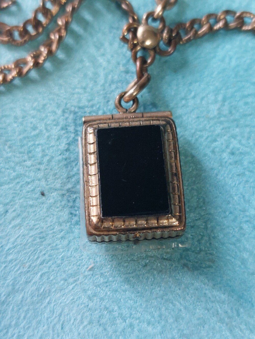 Victorian Diamond-Cut Curb Chain, Double Sided Fob w/T-Bar, Gold-filled, Unisex - Picture 4 of 15
